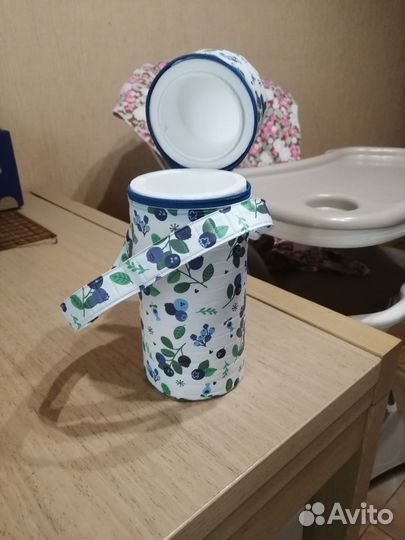 Термоконтейнер для бутылочки