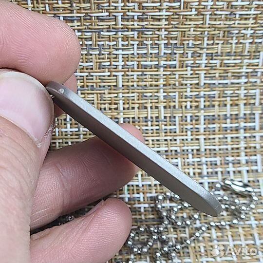 Армейский жетон из титана с лазерной гравировкой 