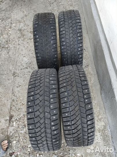 Viatti Brina Nordico V-522 215/60 R16