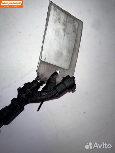 Форсунка топливная Volvo V60 (2010 - 2013)