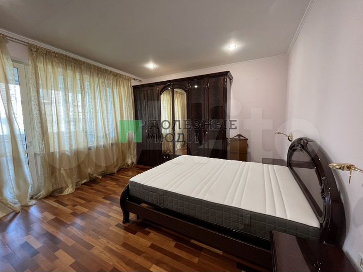 4-к. квартира, 126,8 м², 1/4 эт.