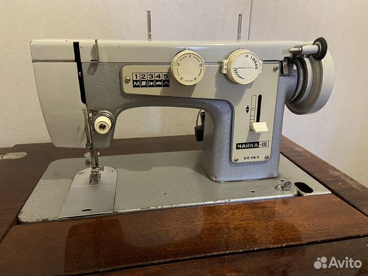 Швейная машина Чайка 3