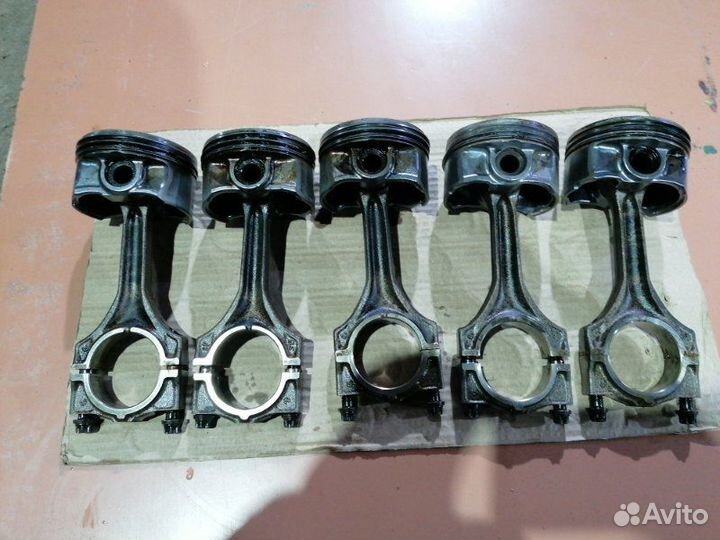 Поршень с шатуном Bmw 3.0 бензин M54 306S3 M52TU