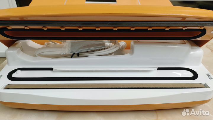 Вакуумный упаковщик Zepter VOM-017