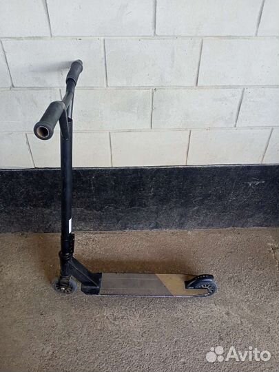 Трюковой самокат