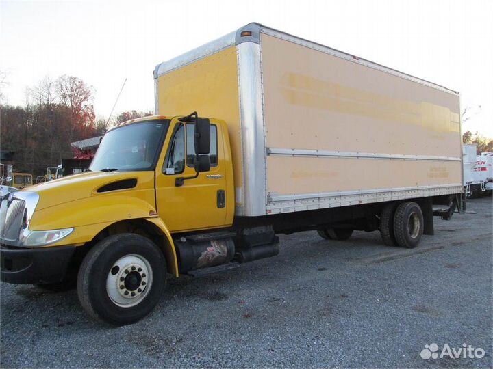 International 4300, 2003