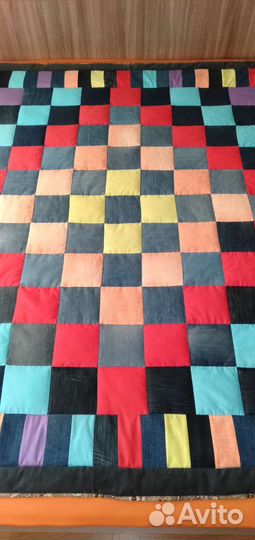 Лоскутное одеяло ручной работы