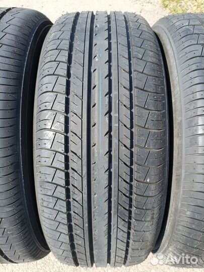 Yokohama dB Decibel E70 215/55 R17