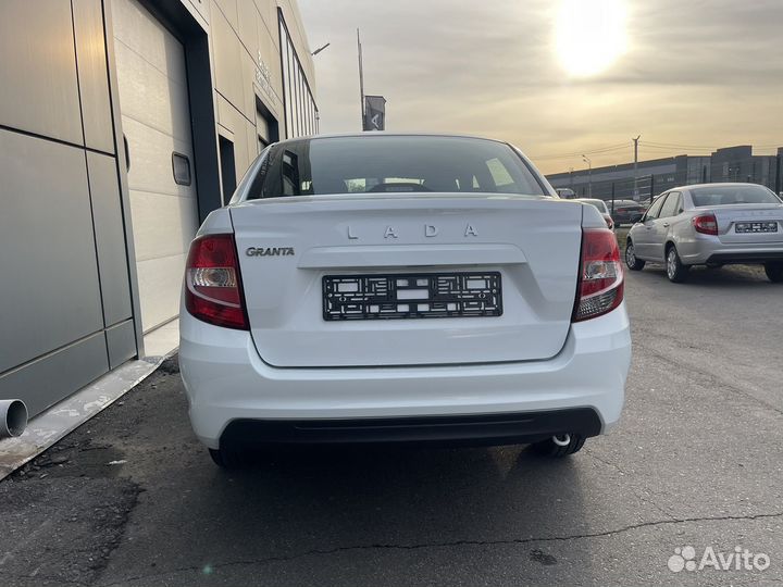 LADA Granta 1.6 МТ, 2023, 1 км