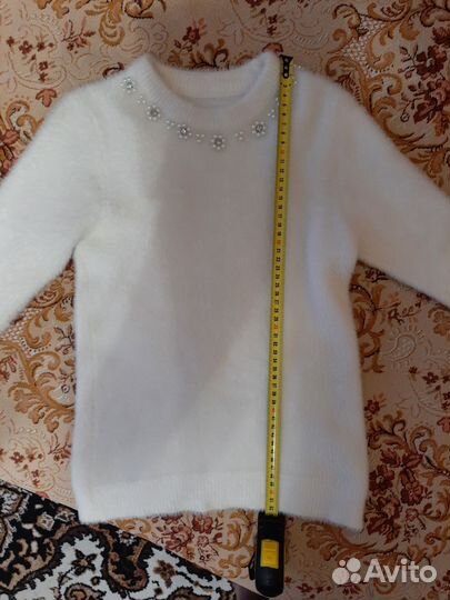 Белый кашемировый свитер