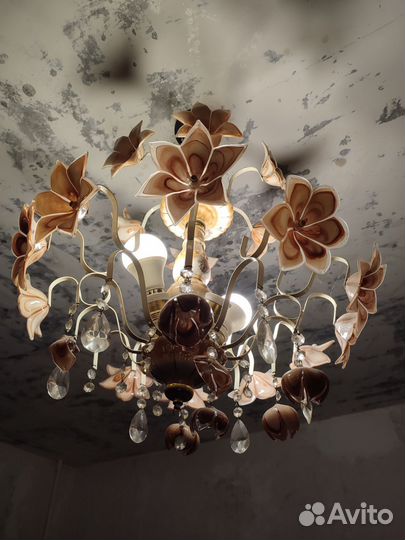 Люстра 4 плафона