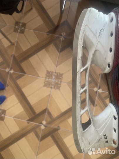 Хоккейные коньки bauer 6 ее