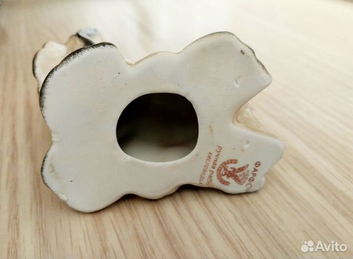 Статуэтка собачка Кисловодский фарфор