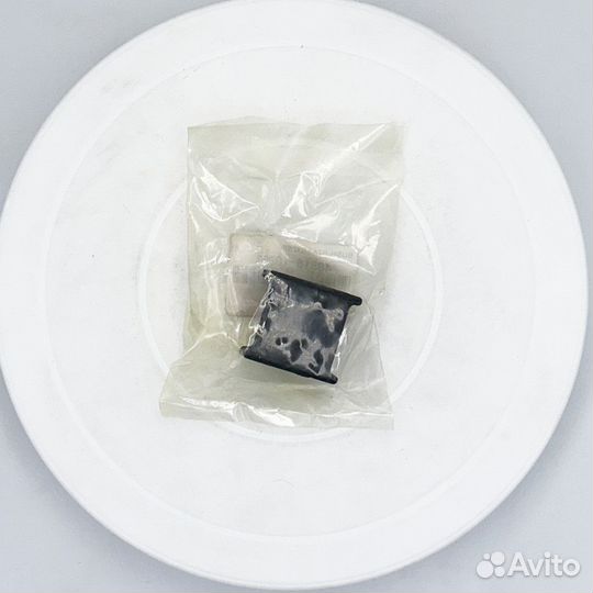 Втулка стабилизатора передняя Toyota Starlet P7