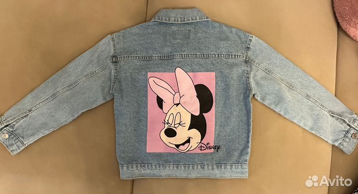 Джинсовая куртка и толстовка