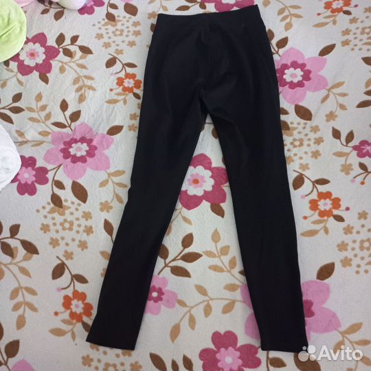 Продам весь набор одежды