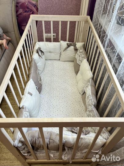 Детская кроватка