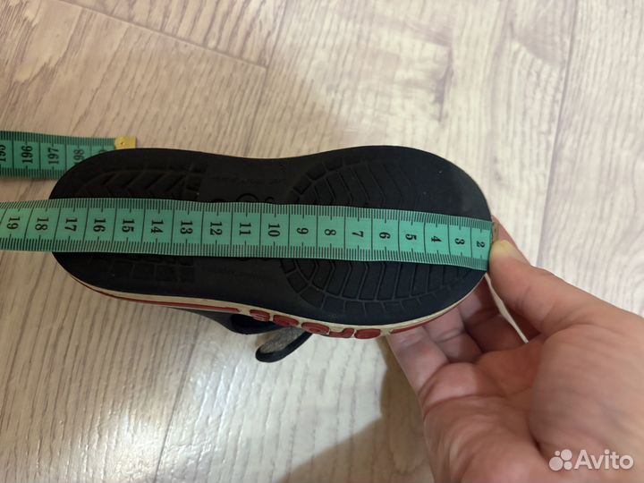 Сандали детские crocs