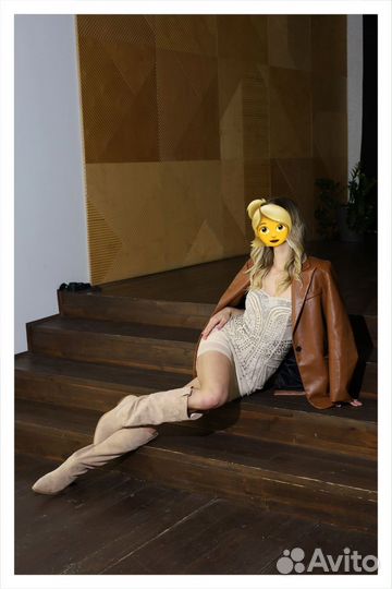 Платье H&M, сапоги казаки замшевые, пиджак Mango