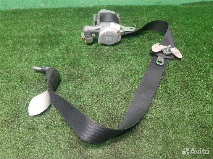 Ремень безопасности передний правый Subaru Legacy