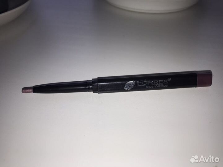 Блеск для губ 3D объём