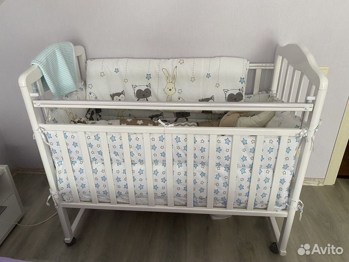 Детская кроватка