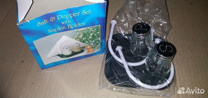 Набор для специй с салфетницей