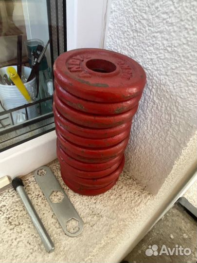 Скамья для жима со стойками и штангой