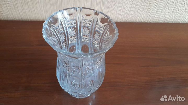 Хрустальная ваза большая,Богемия, 60-70 годы,ссср