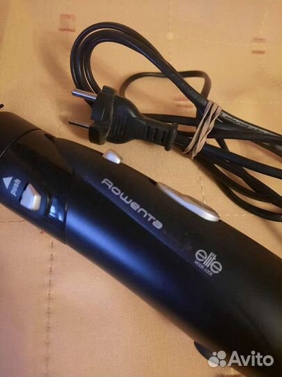 Фен-щётка Rowenta.Новый