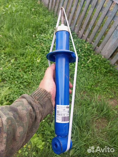 Газовый амортизатор задний 2108