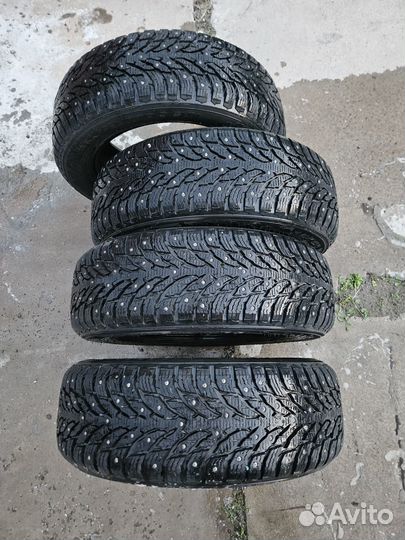 Nokian Tyres Hakkapeliitta 9 SUV 225/60 R18 104T