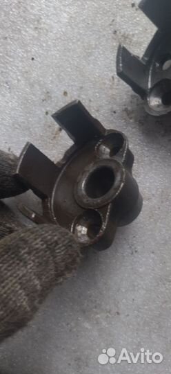 Упор в коробку мотоцикла Иж