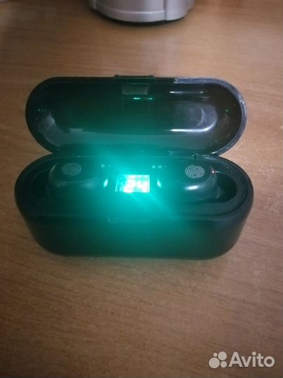 Беспроводные наушники f9