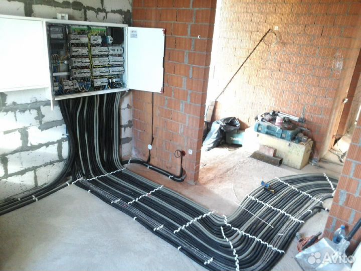 Услуги электрика и сантехника Срочный выезд