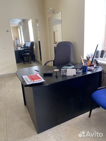 Стол офисный