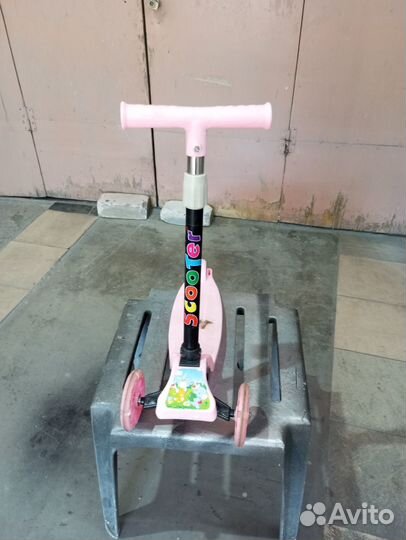 Самокат детский трехколесный бу