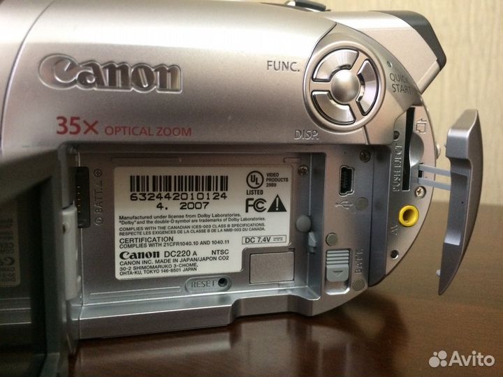 Видеокамера Canon DC220 новая