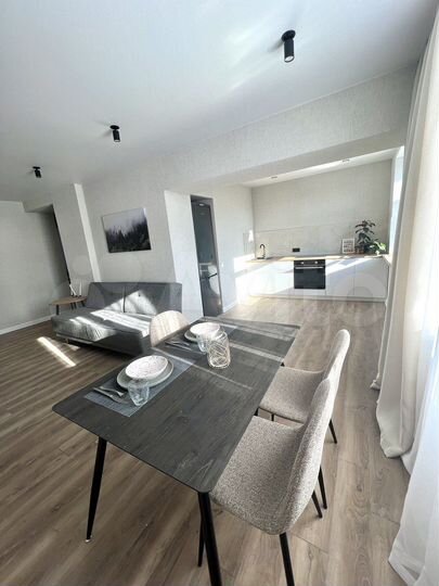 3-к. квартира, 80 м², 5/5 эт.