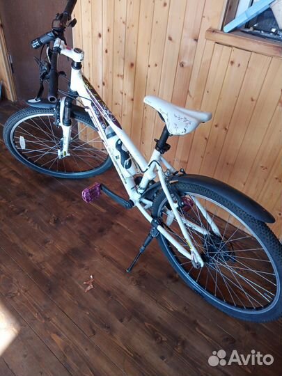 Велосипед GT Laguna 26