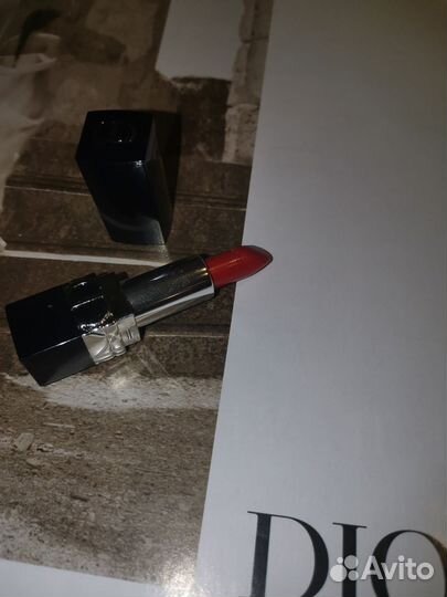 Помада Dior rouge 999