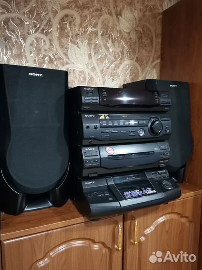 Музыкальный центр sony
