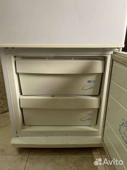Холодильник на запчасти