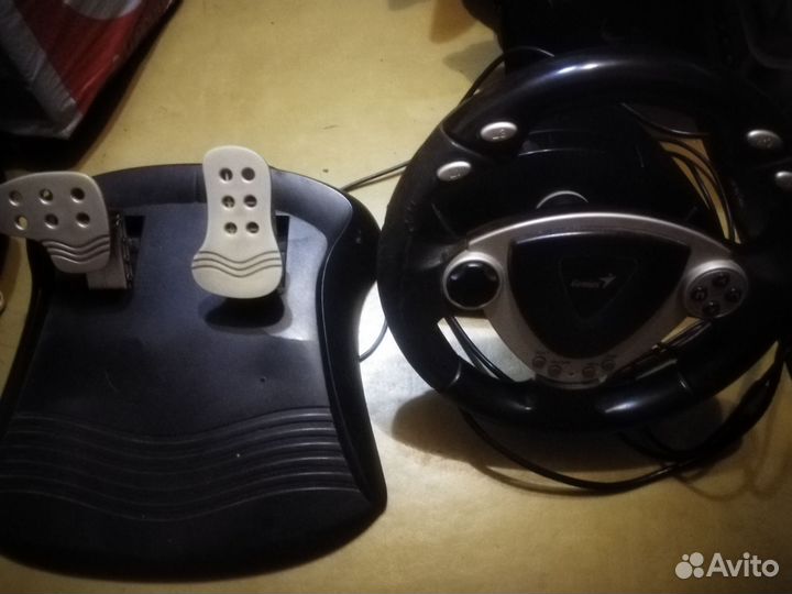 Руль Genius TwinWheel