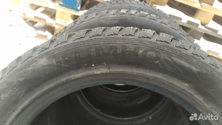 Kumho I'Zen KW22 215/55 R17