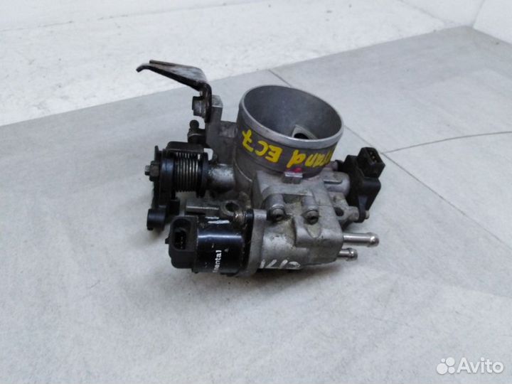 Дроссельная заслонка