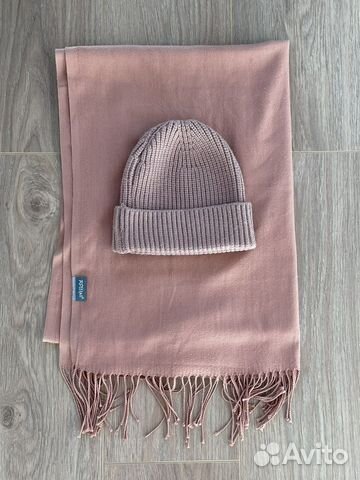 Комплект шапка и шарф женский