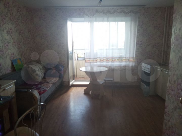 2-к. квартира, 49,6 м², 1/10 эт.