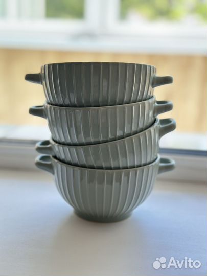 Набор суповых тарелок