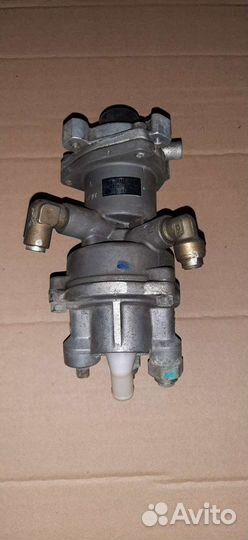 Кран воздушный тормозной хино 500